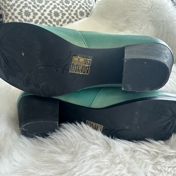 New, Turquoise Leather Spring Step Boots with Fabric Upper - Picture 3 of 6